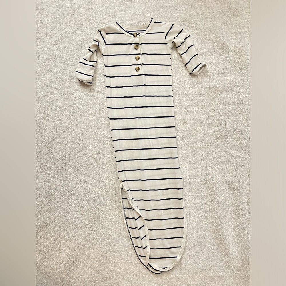 Lou Lou & Company White and Navy Striped Baby Sleep Knotted Gown